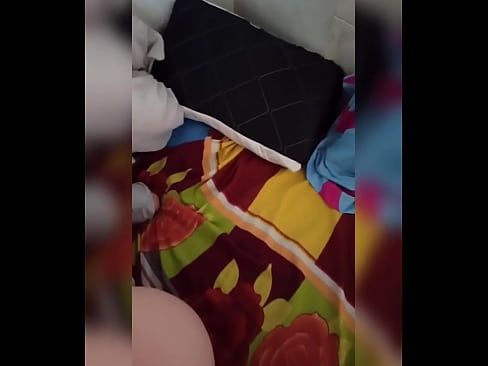 ❤️ Моя соседка остается дома одна, потому что ее муж уходит в отпуск, а я пользуюсь случаем, чтобы трахнуть ее и наполнить ее задницу молоком ❌ Анал у нас ❌